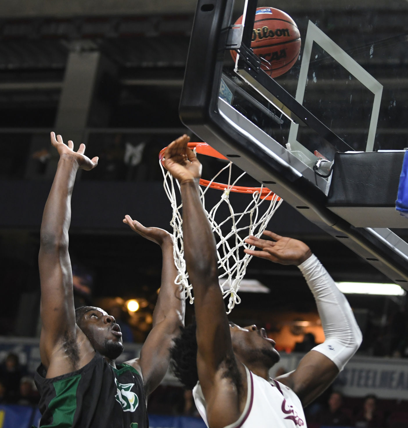 031519 montana v sac state7 kw.jpg